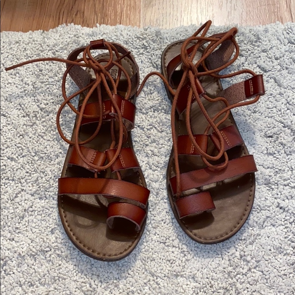 sandals